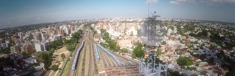 Indra despliega una red de comunicaciones avanzadas que mejora el control y la seguridad en los trenes de Buenos Aires, por 18,9 millones de Euros
