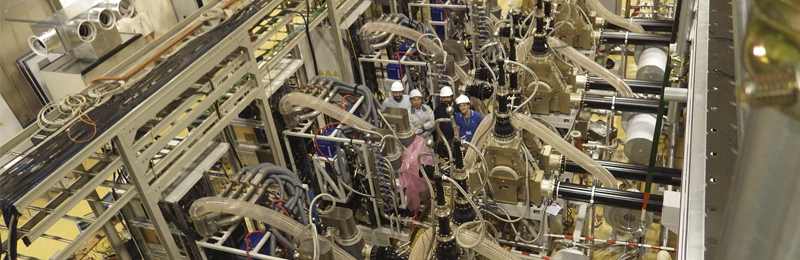 Indra, clave en el desarrollo en Japón de uno de los aceleradores de partículas más avanzados del mundo