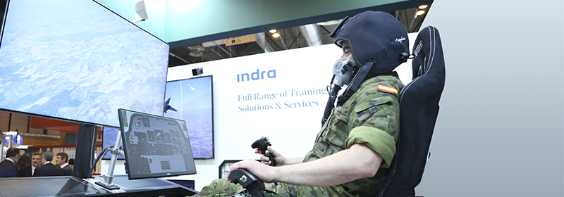 Indra simulator and iAltitude train spanish fighter pilots to fly in low oxygen conditions in cockpit