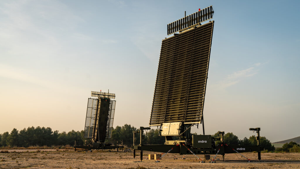 indra_radar_lanza_ltr-25