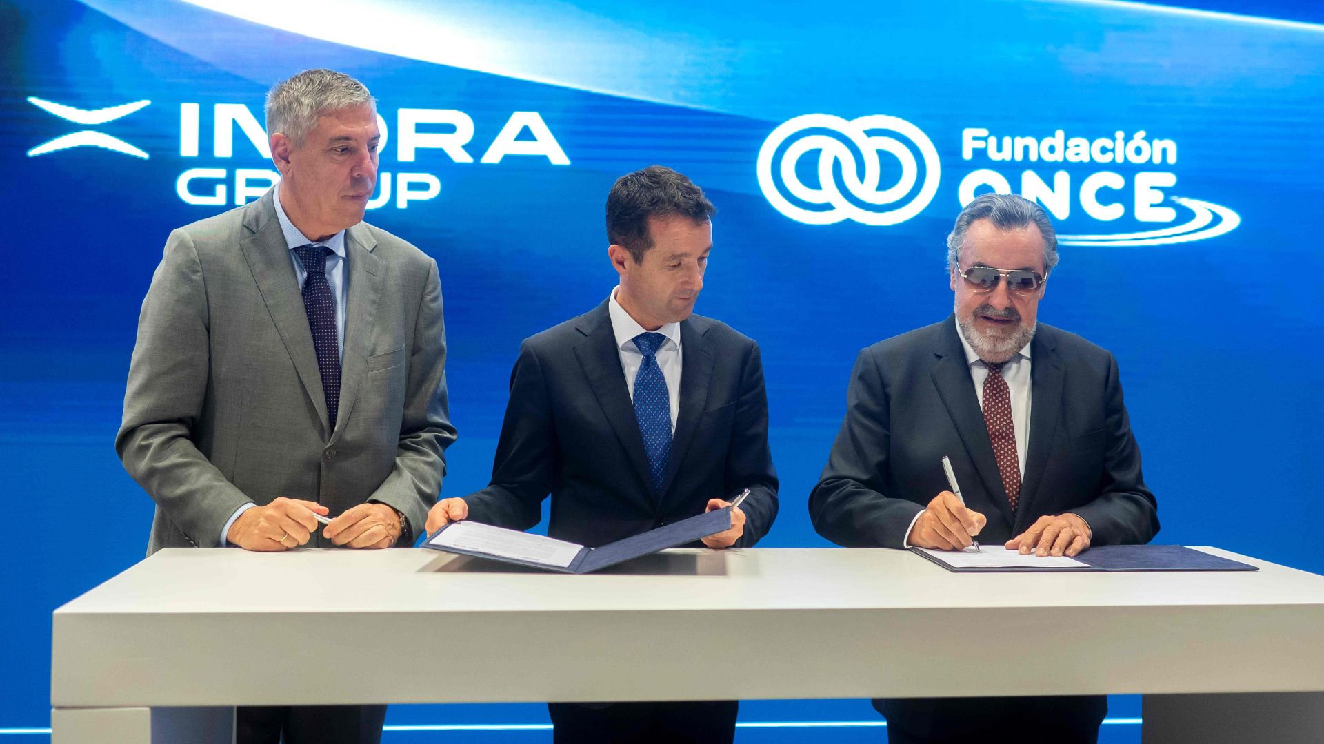 Indra Group y Fundación ONCE se unen para fomentar la innovación tecnológica accesible y la inclusión