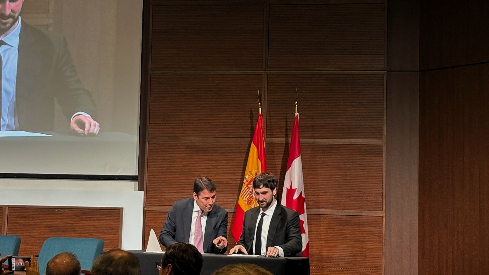 Indra Group y Cohere impulsan la cooperación internacional en IA soberana entre España y Canadá
